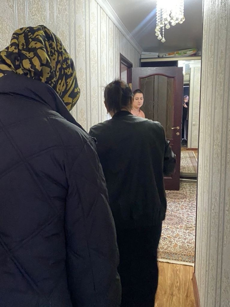 Акт обследования жилищно-бытовых условий заявителей.